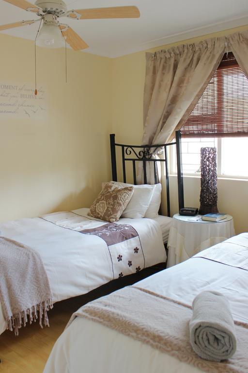 Smithland Guest Apartments Cape Town Bellville Eksteriør bilde