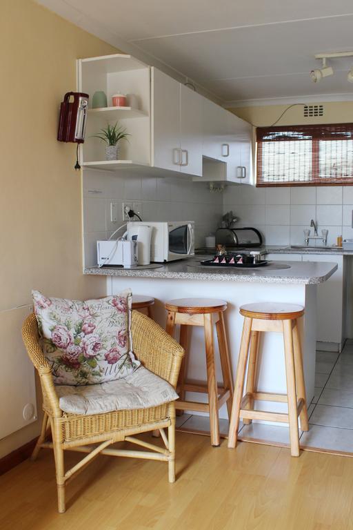 Smithland Guest Apartments Cape Town Bellville Eksteriør bilde