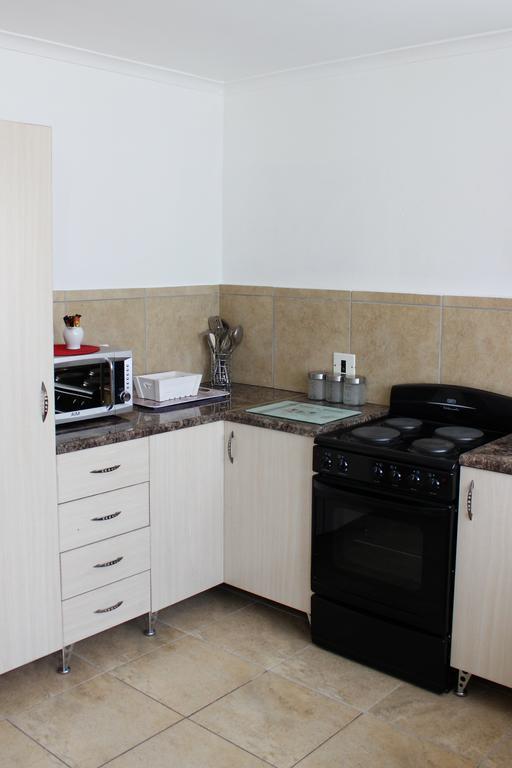 Smithland Guest Apartments Cape Town Bellville Eksteriør bilde