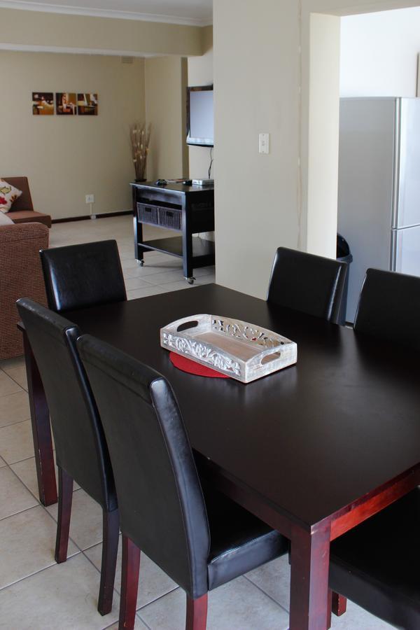 Smithland Guest Apartments Cape Town Bellville Eksteriør bilde