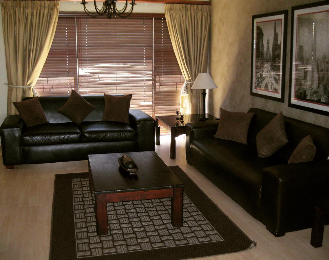 Smithland Guest Apartments Cape Town Bellville Eksteriør bilde